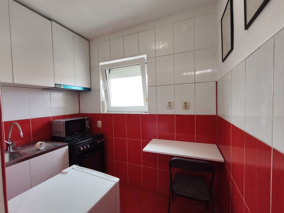 Garsonieră modernă de închiriat, etaj 2 – Calea 6 Vânători