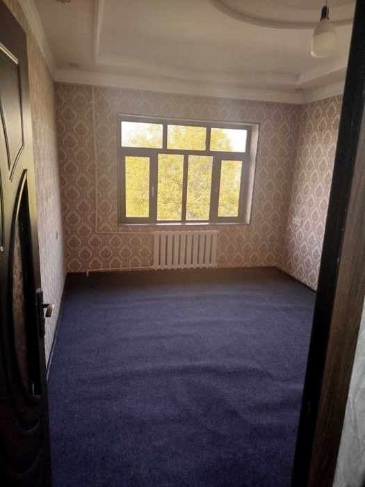 Квартира 1 комнат. 3 этаж. Общежитие 19м2. Ор-р. Урикзор.