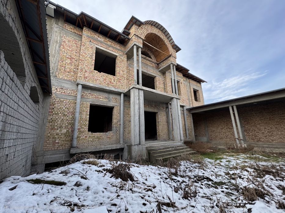 Metro (4-bekat)ga 800m! Olchazor 4 sotix, g'ishtli karobka holatida