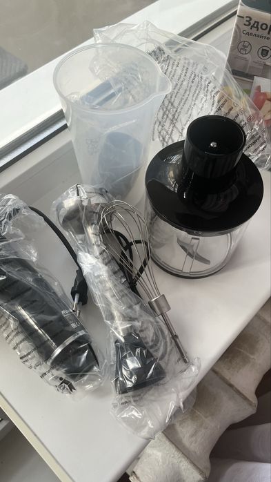 Блендер новый в коробке