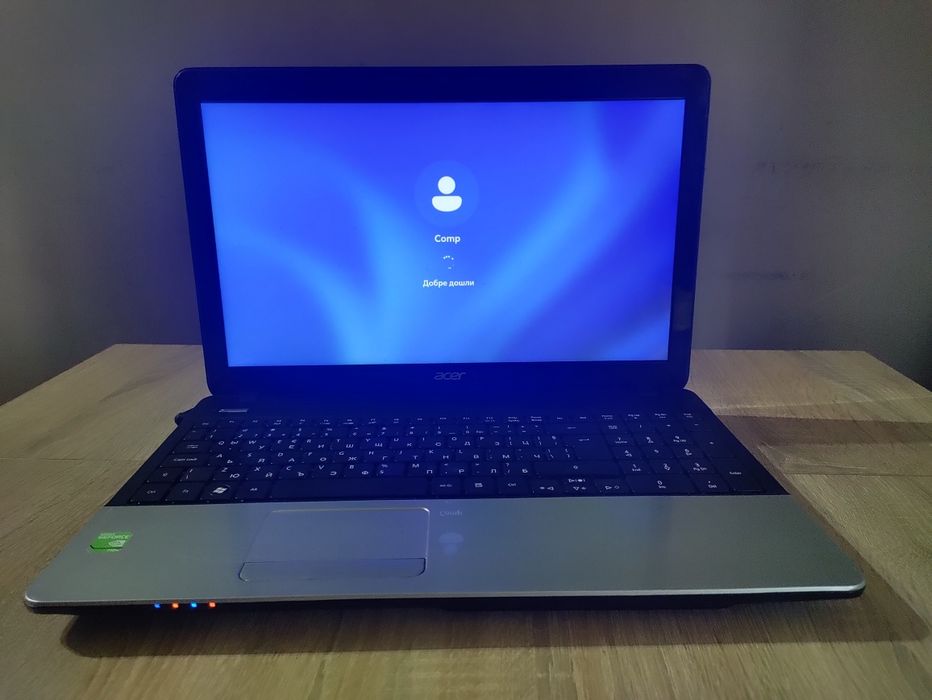 acer-aspire E1-571-15.6 incha