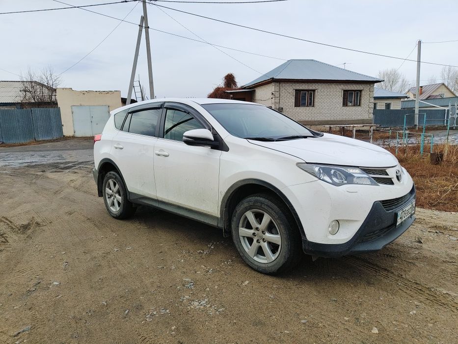 Продам Toyota Rav 4