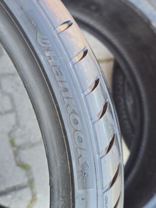 235 30 20 Hankook