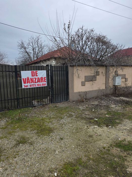 Casă la 3 km de Slatina, Proaspeti