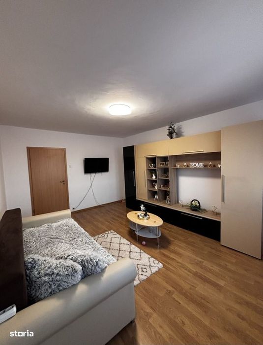 Apartament 2 camere zona Mihai Viteazu