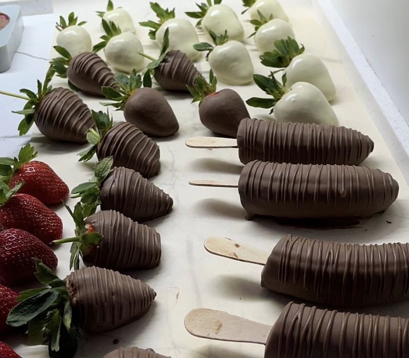 Клубника в шоколаде Калебаут