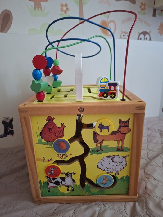 Дидактически куб/многофункционален дървен куб М-toys