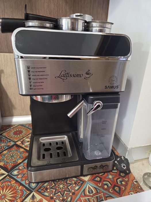 Vând Expresor Samus Lattissimo, 20 bari, 1.8 L
