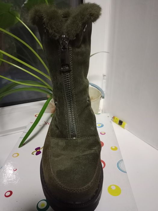 Сапожки для девочки