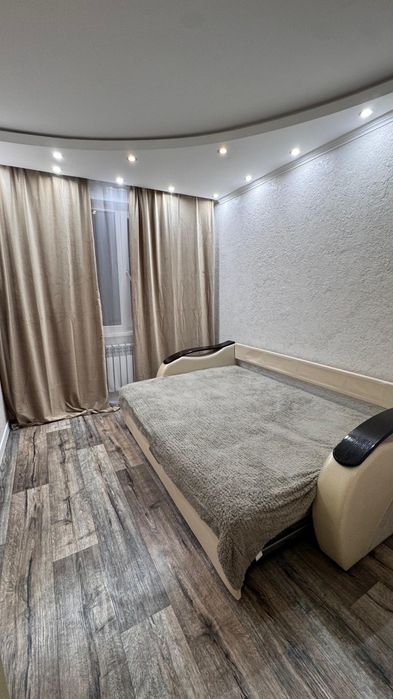 Посуточно 3х ком Урал центр