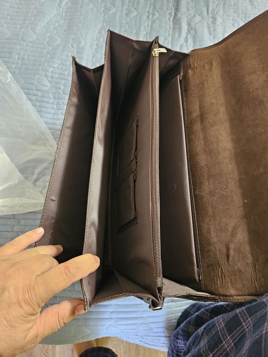 Портфель коричневый новый