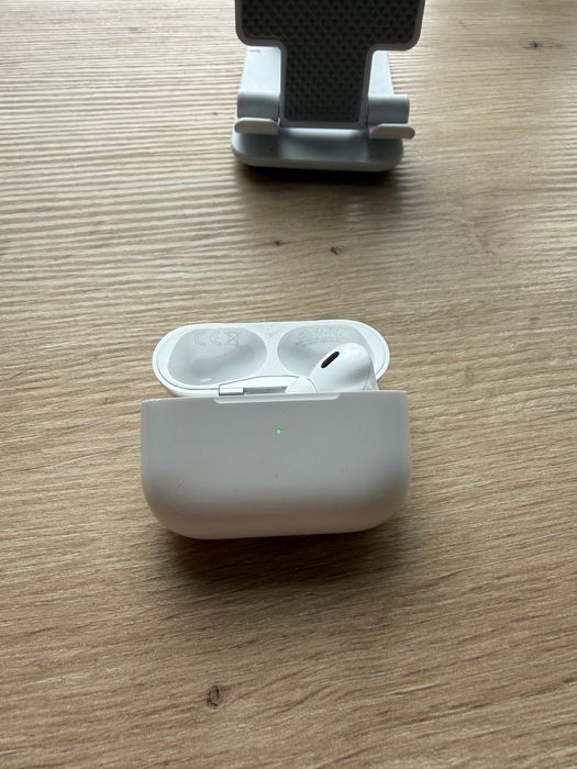 Airpods Pro 2 поколение
