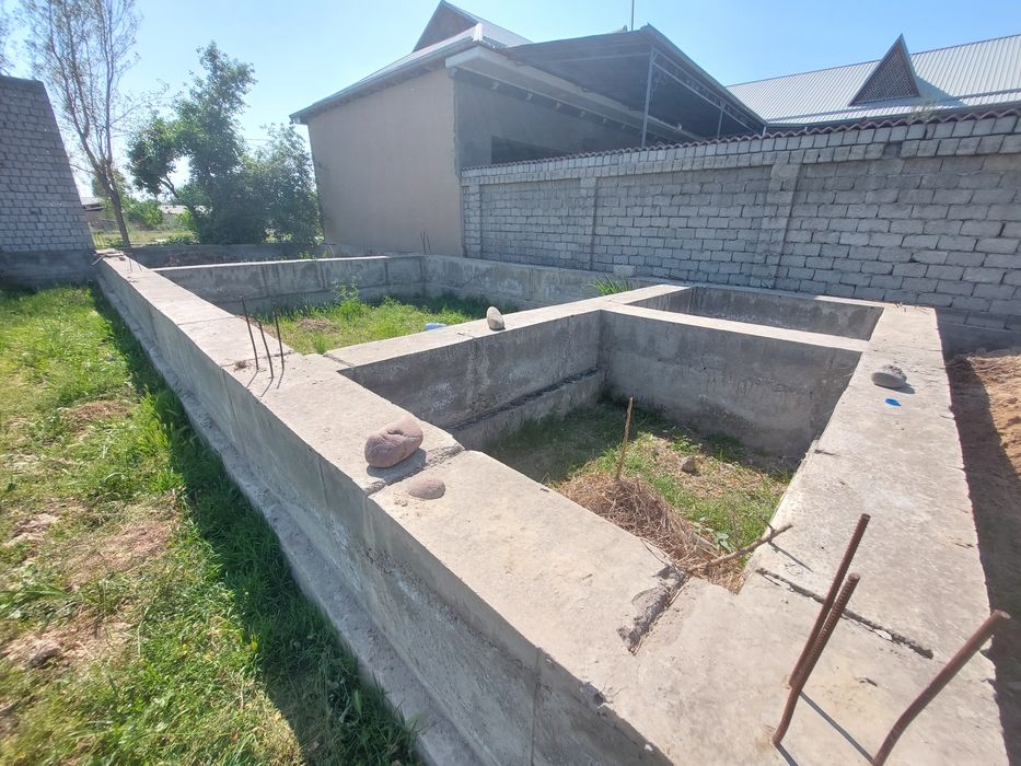 Янгийул туманида 12 сотох ер участка сотилади