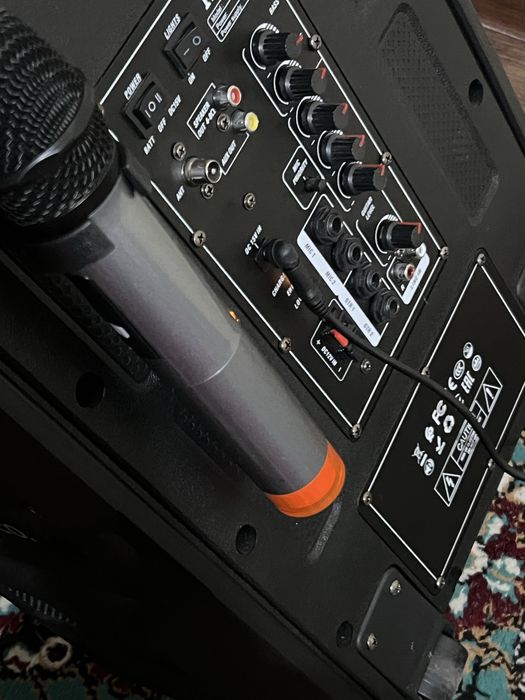 HOCO DS24 новый состояние