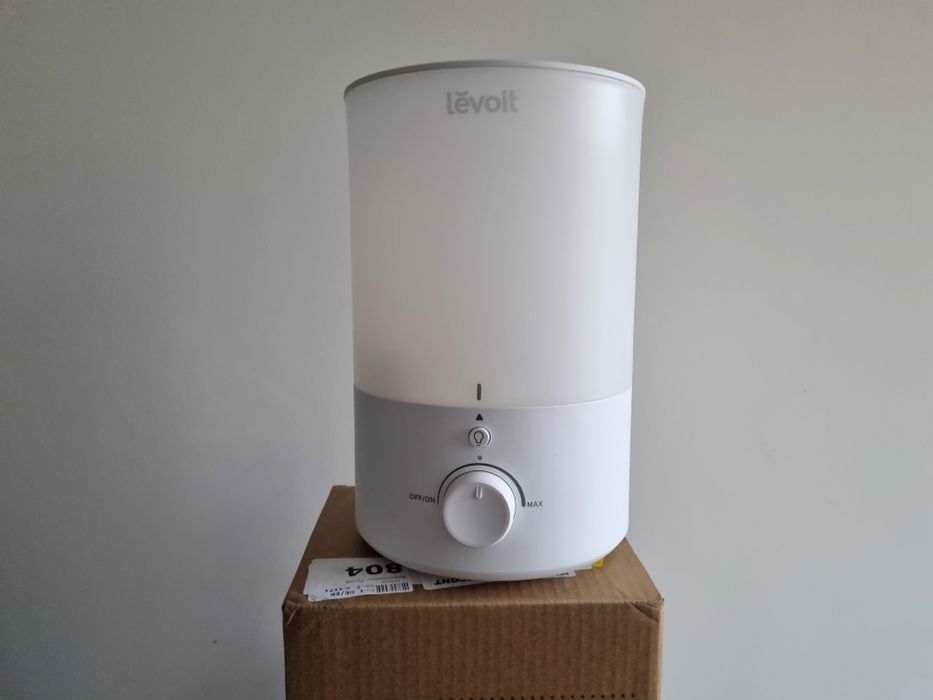 Levoit 150 Dual - овлажнител и дифузер 2в1
