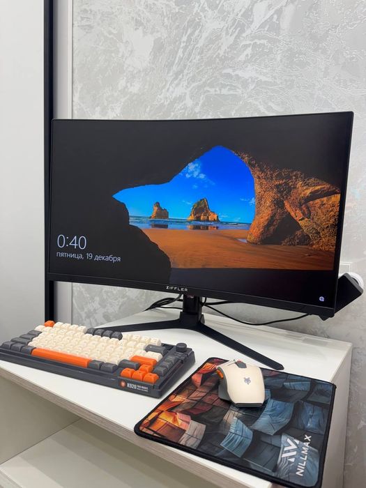 Kompyuter sotiladi srochna