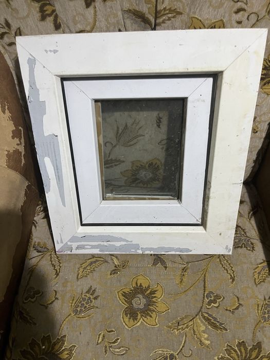 Продам форточку