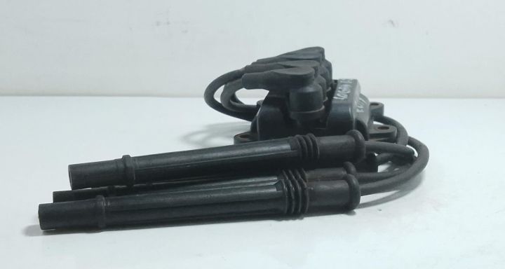 Bobina inductie cu fise bujii 8200702693 Renault Twingo a 2-a generat