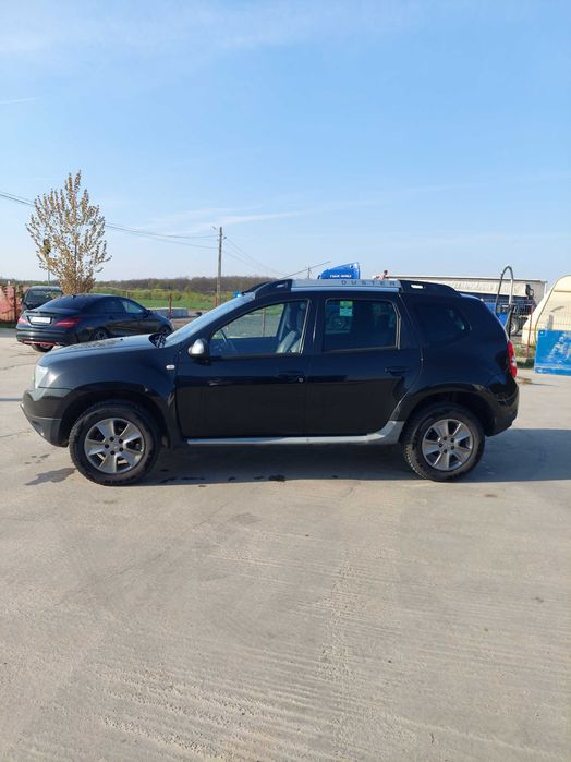 Vand Dacia Duster 2015 diesel impecabil