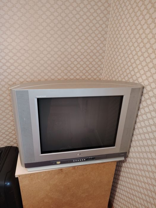 Телевизор LG б/у