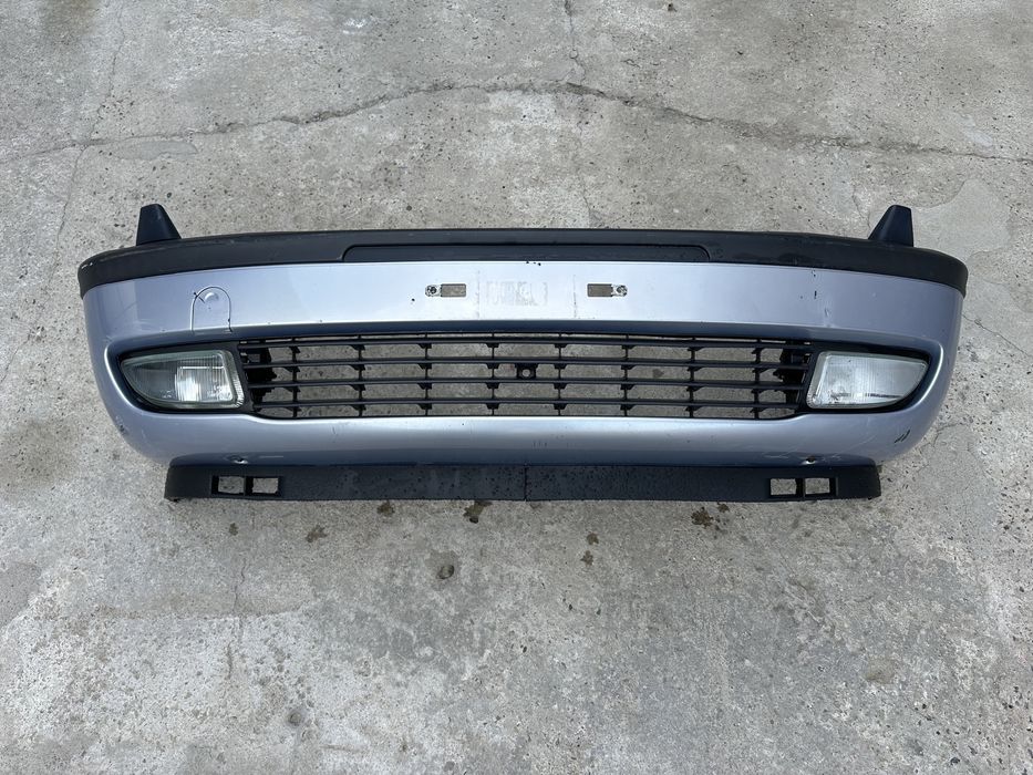 Передный бампер опель Зафира А