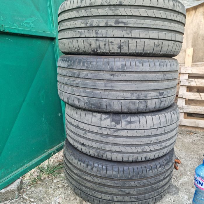 Гуми 255 40 20 Pirelli MO за S-class с шумоизолация 24та дот