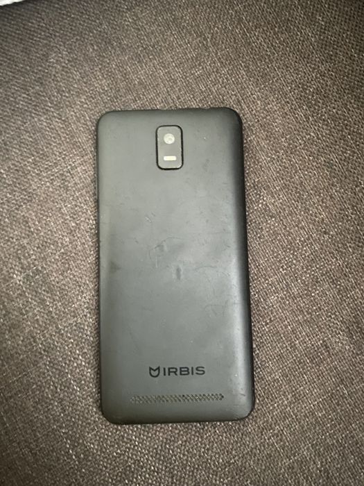 Продам телефон Irbis SP493
