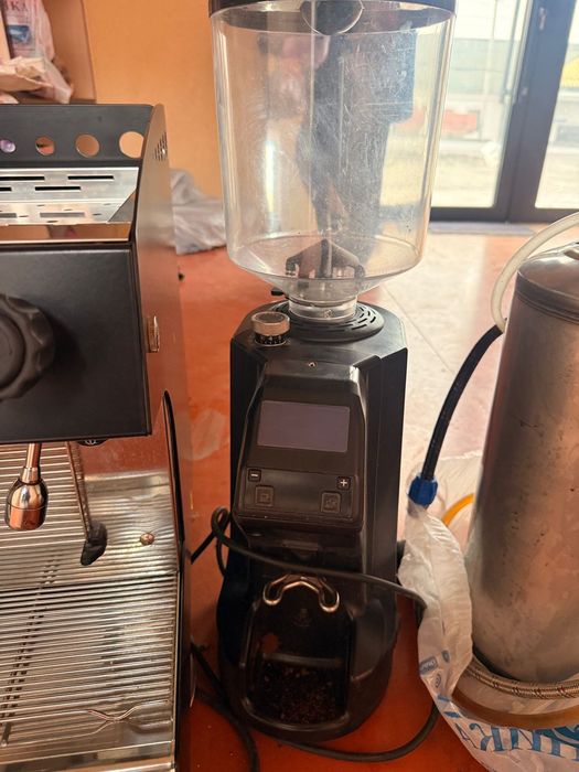 Кофе апарат в отличном состоянии