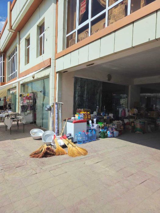 Станция бозорида 3 каватли магазин сотилади