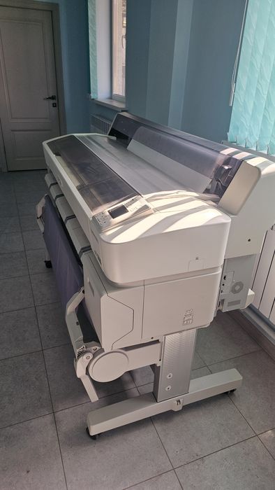 Широкоформатный плоттер