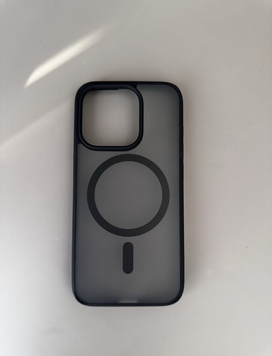 Чехол. Чехол на iPhone 16 Pro.