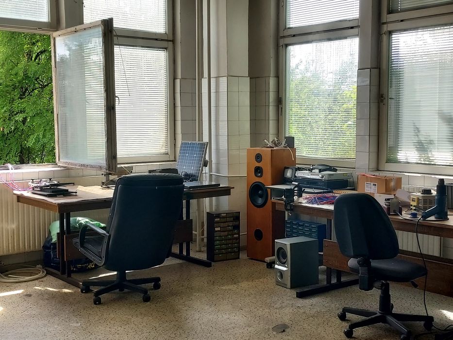 Дава се под наем Промишлена сграда в Велико Търново, Промишлена зона - Запад - 300 кв.м за 180000 € - Снимка #8