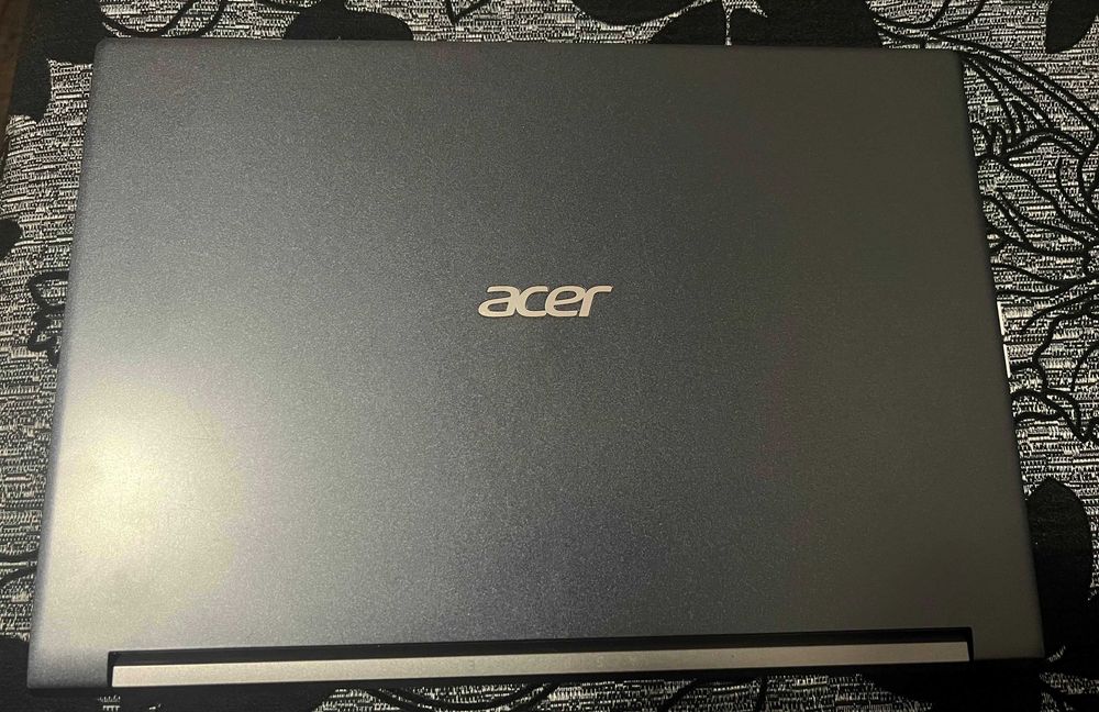 Геймърски лаптоп Acer Aspire 7 [A715-42G]