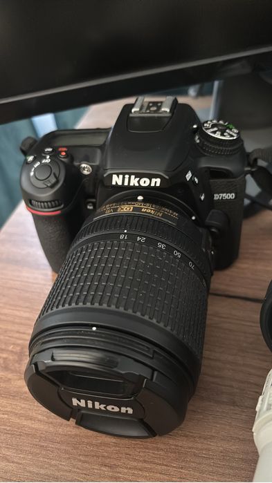 Nikon D7500 desigilat