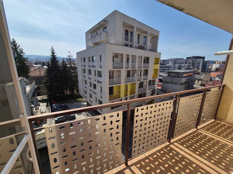 PF ofer spre închiriere apartament modern în zona The Office