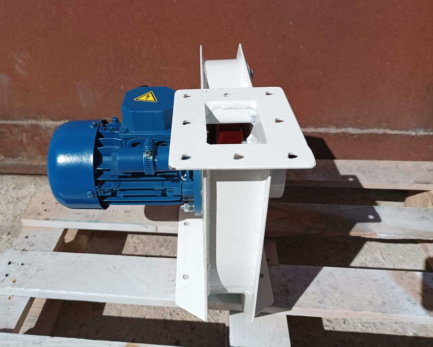 Вентилатор центробежен 200 m3/h при 900 Pa