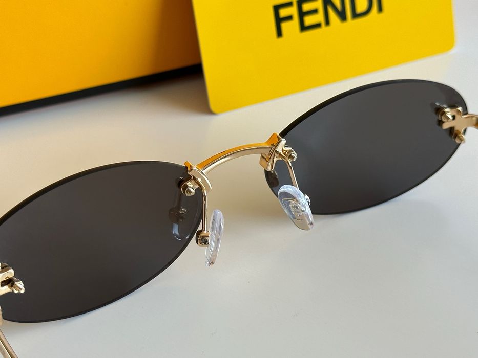 Слънчеви очила Fendi FE4075US