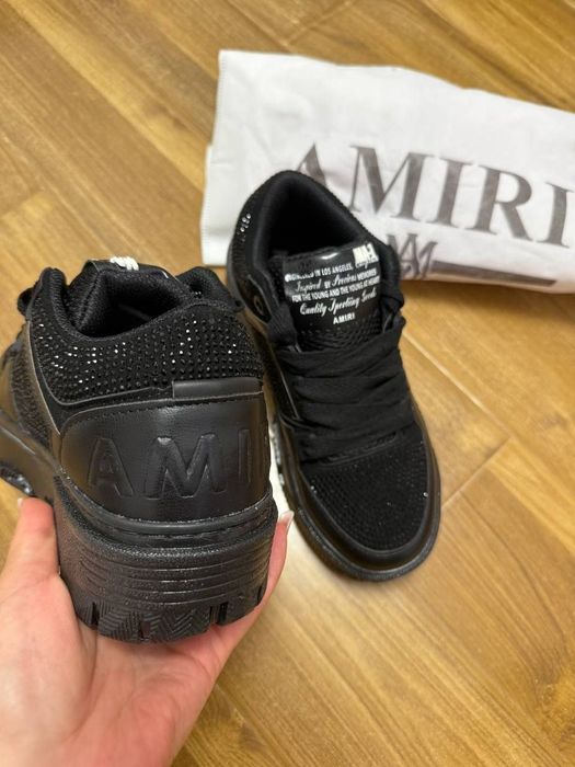 Adidași de dama cu pietre