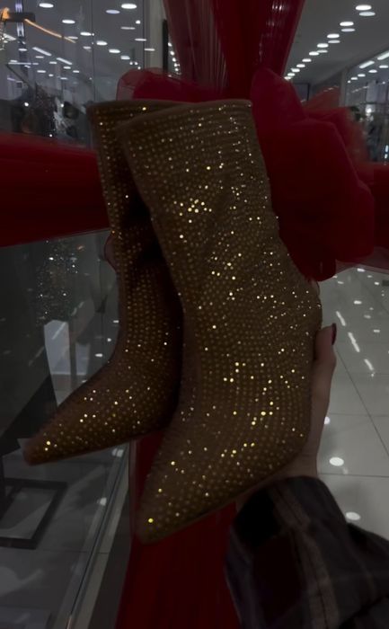 Полусапожки  со стразами.