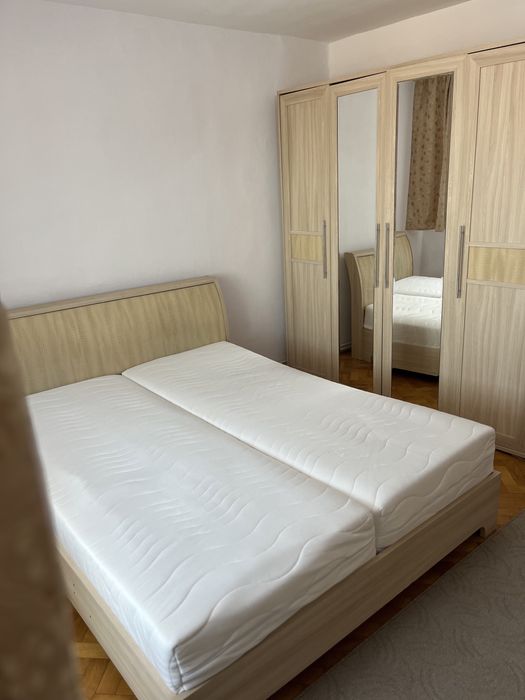 Apartament cu 4 camere de vanzare, 82mp, Valea Frumoasei