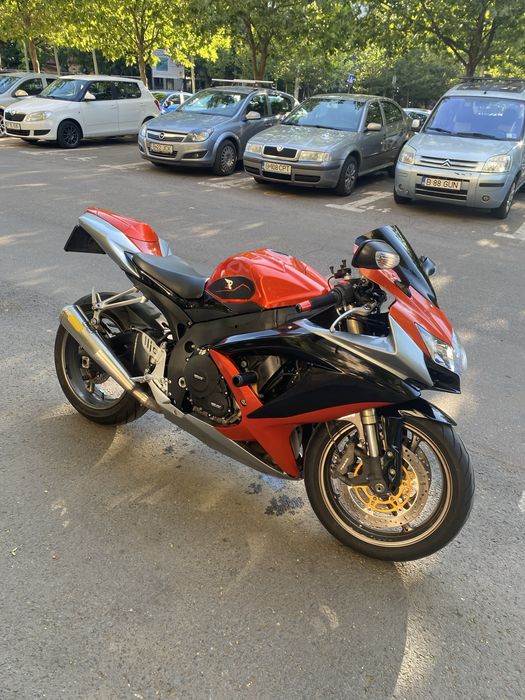 Suzuki Gsxr 600k8