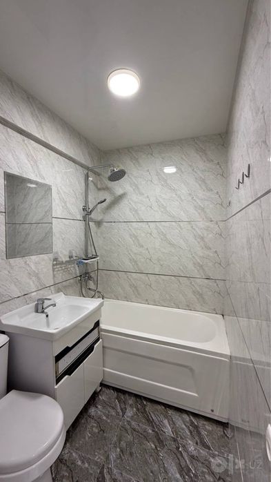 Продается 2 ком. Квартира на 1 этаже площадью 50 кв.м. На Партсъезде