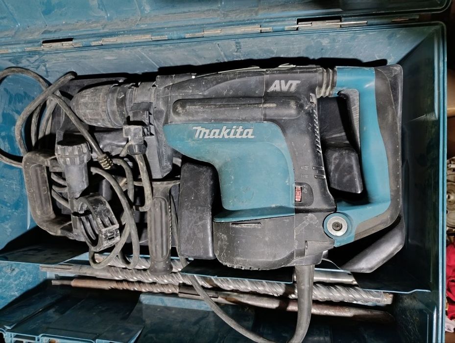 Перфоратор Makita HR4011c SDS max,Япония,габарит 455 мм,вес 123 кг
