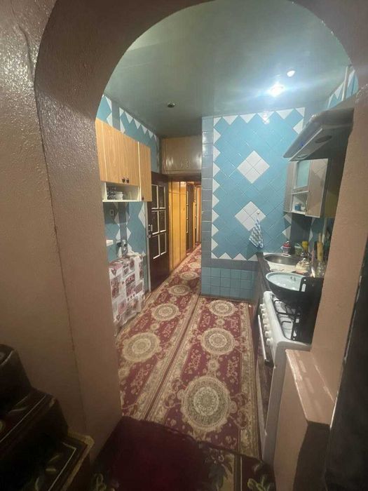 Алокада 5 хона 5 Етаж Квартира Сотилади !!