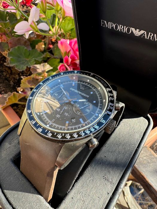 Часовник Emporio Armani AR5986
