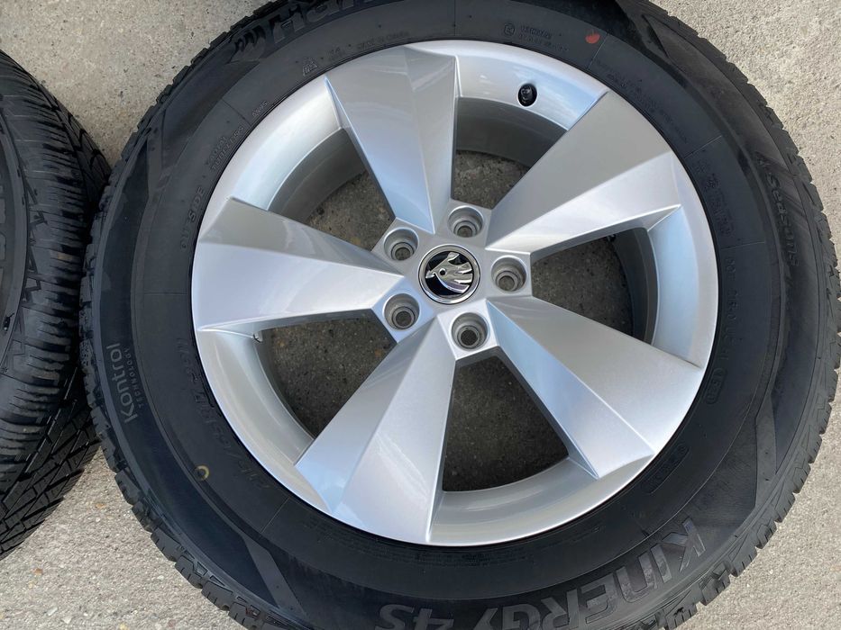 Jante originale Skoda 17 cu anvelope 4 - Seasons