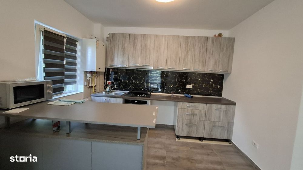Apartament 3 camere Rediu Iași
