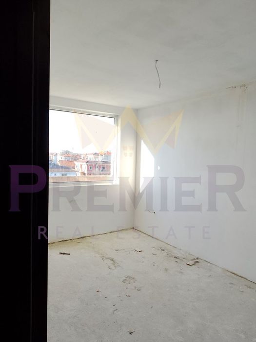 Продава се Двустаен апартамент в Каварна - 70 кв.м за 729 €/кв.м - Снимка #6