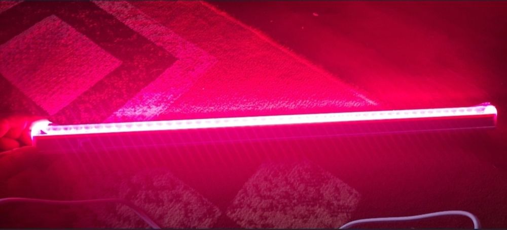 Продам  фитолампа LED