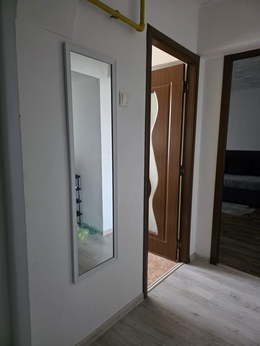 Vând apartament !